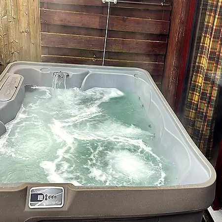 بيت للعطل Dog-friendly With Jacuzzi *